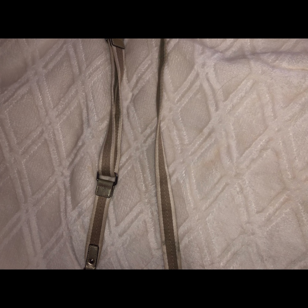 Coach Purse - Picture 5 of 7